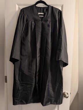Black Graduation Gown Jostons